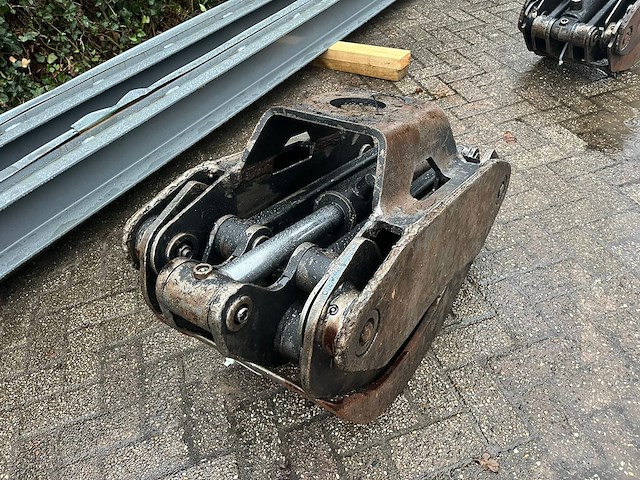 Grijper hultdins sg360 2010 - afbeelding 1 van  1