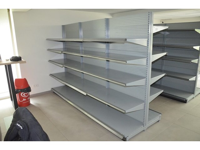 Grijs metalen gondelrek 3m lang 30 leggers van 1m - afbeelding 1 van  5