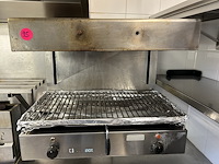 Grill / salamander