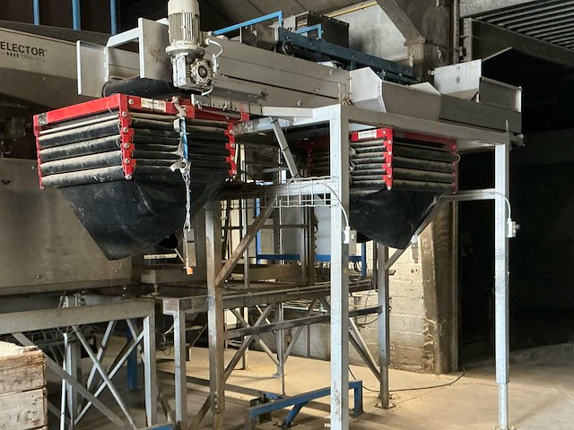 Grisnich aardappel vuller aardappel sorteermachine - afbeelding 5 van  6
