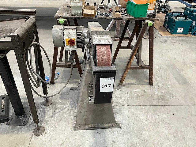 Grit bandschuurmachine - afbeelding 2 van  4