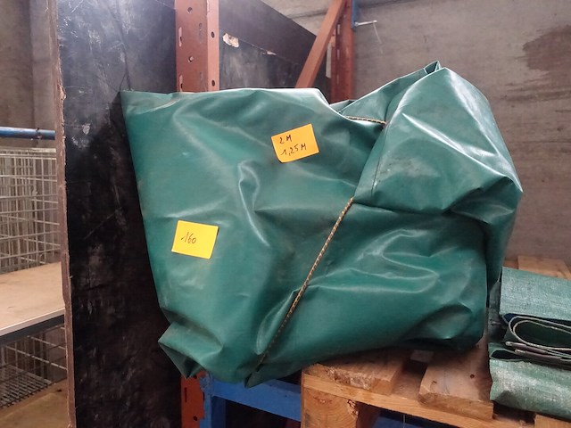 Groen afdekzeil 1,25m x 2,00m - afbeelding 1 van  4
