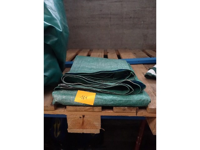 Groen afdelzeil 1,80m x 2,80m - afbeelding 1 van  4