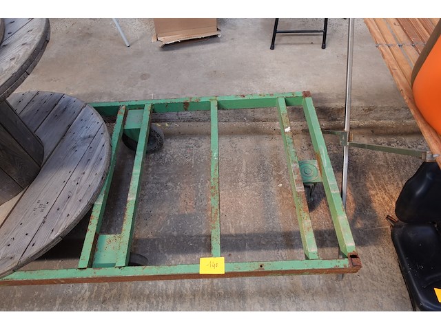 Groene platte kar 1,60m x 80 cm - afbeelding 2 van  4