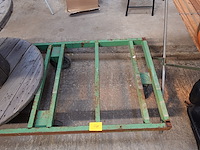 Groene platte kar 1,60m x 80 cm - afbeelding 2 van  4