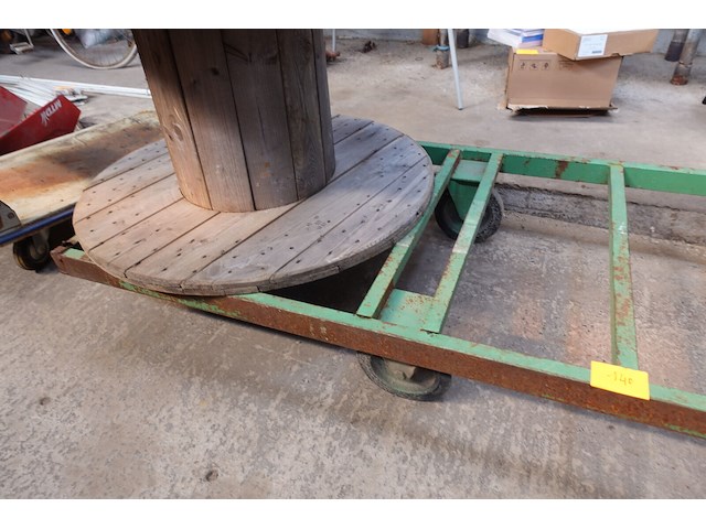 Groene platte kar 1,60m x 80 cm - afbeelding 3 van  4