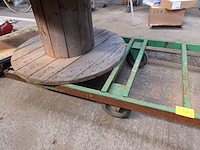 Groene platte kar 1,60m x 80 cm - afbeelding 3 van  4
