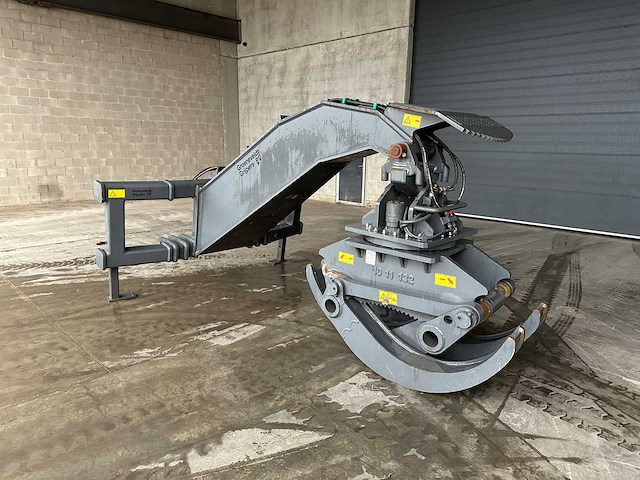 Groeneveldt grijpers - 2011 - sleeptang - boomgrijper - sleeptang - afbeelding 1 van  1