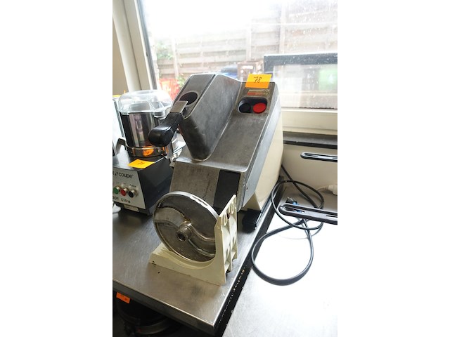 Groentensnijmachine dito sama - afbeelding 2 van  3