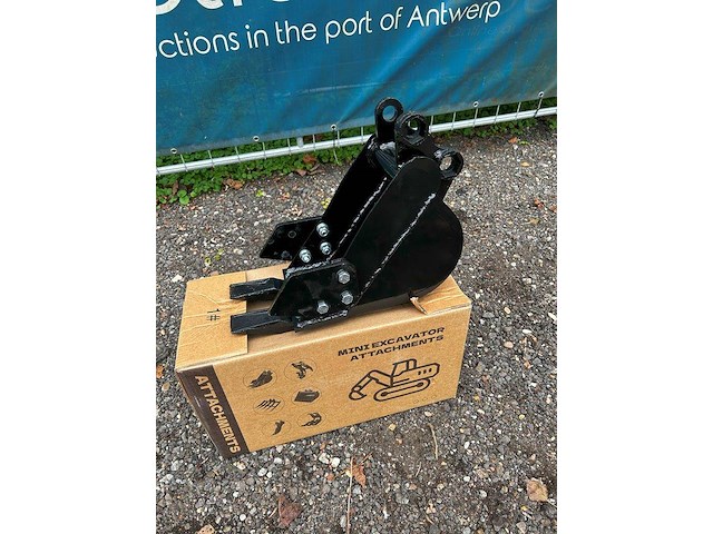 Grondbak 20cm nieuw - afbeelding 1 van  1