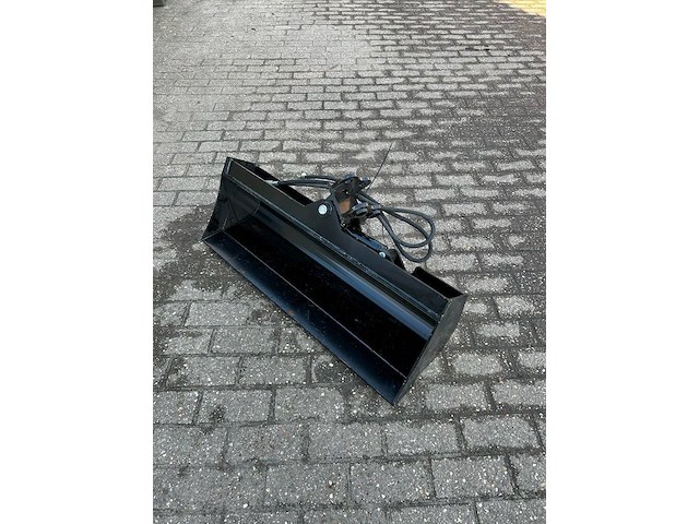 Grondbak hydraulische schuinstelling 60cm nieuw - afbeelding 1 van  1