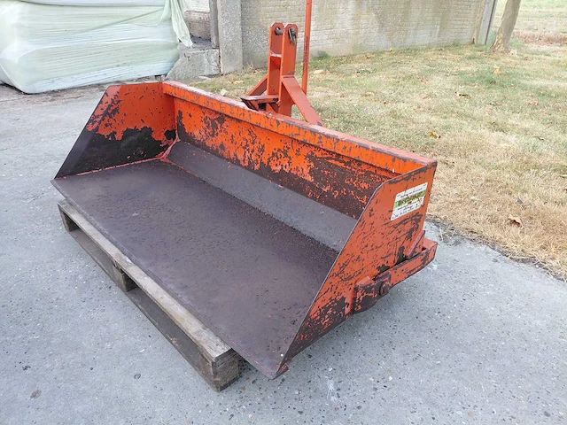 Grondbak voor mini tractor - afbeelding 1 van  8