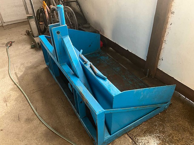 Grondbak voor tractor - afbeelding 7 van  9