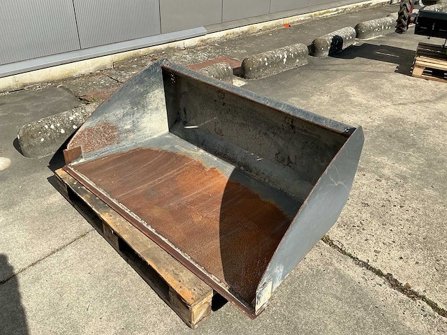 Grondbak xview 1350 mm - afbeelding 1 van  6