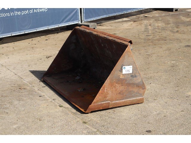 Grondbak - afbeelding 1 van  1