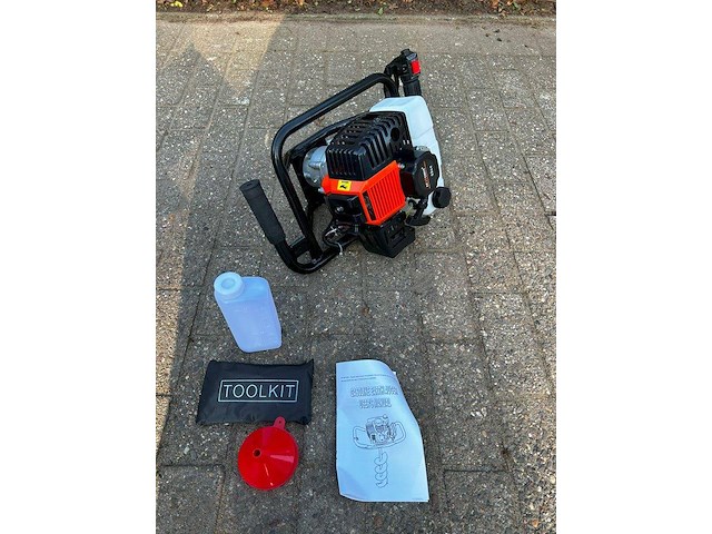 Grondboor hotoka benzine - afbeelding 1 van  1