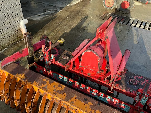 Grondfrees met aandrukrol grondfrees - afbeelding 6 van  15