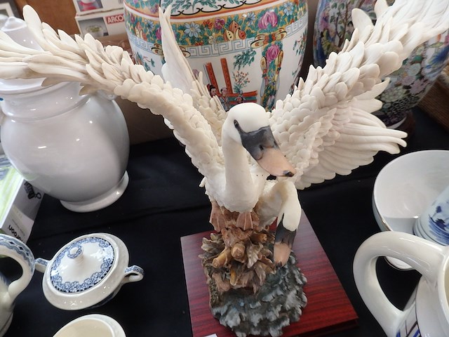 Groot beeld a. sabatini hoogte 45cm - afbeelding 2 van  2