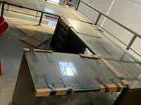 Groot directiebureel combinatie met bijhorende kasten en ladeblok. - afbeelding 1 van  6