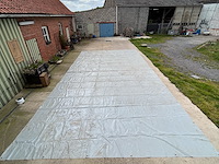 Groot grondzeil in rubber - afbeelding 1 van  4