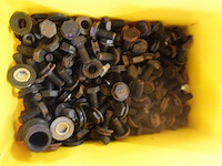 Groot lot bouten, moeren en vloten - afbeelding 6 van  18