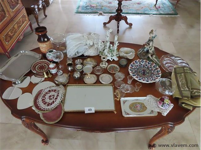 Groot lot brocante volgens foto's - afbeelding 1 van  9