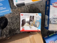 Groot lot dierenbenodigdheden (stopzetting) - afbeelding 8 van  196