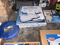 Groot lot dierenbenodigdheden (stopzetting) - afbeelding 15 van  196