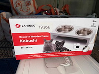 Groot lot dierenbenodigdheden (stopzetting) - afbeelding 30 van  196