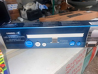 Groot lot dierenbenodigdheden (stopzetting) - afbeelding 34 van  196