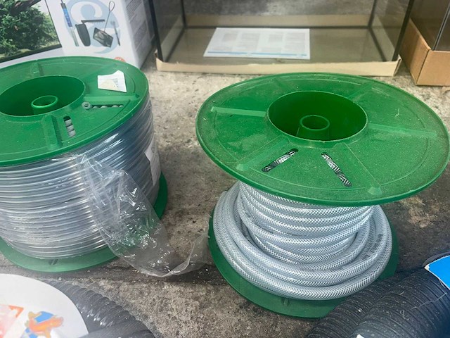 Groot lot dierenbenodigdheden (stopzetting) - afbeelding 76 van  196