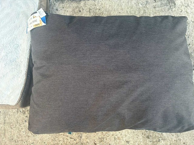 Groot lot dierenbenodigdheden (stopzetting) - afbeelding 134 van  196