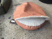 Groot lot dierenbenodigdheden (stopzetting) - afbeelding 146 van  196