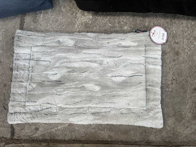 Groot lot dierenbenodigdheden (stopzetting) - afbeelding 151 van  196