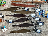 Groot lot dierenbenodigdheden (stopzetting) - afbeelding 170 van  196