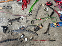 Groot lot dierenbenodigdheden (stopzetting) - afbeelding 172 van  196