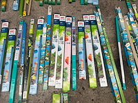 Groot lot dierenbenodigdheden (stopzetting) - afbeelding 182 van  196