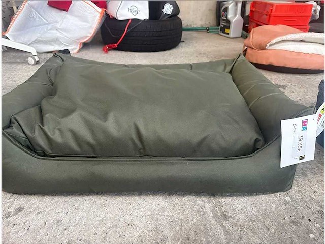 Groot lot dierenbenodigdheden (stopzetting) - afbeelding 7 van  33