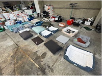 Groot lot dierenbenodigdheden (stopzetting) - afbeelding 12 van  33