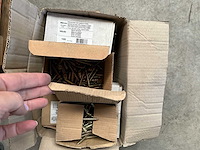 Groot lot divers bevestigingsmateriaal/montage buizen - afbeelding 1 van  10