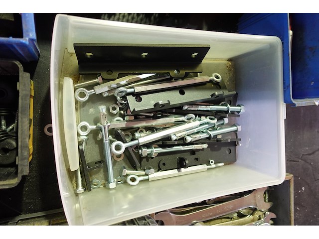 Groot lot divers materiaal - afbeelding 10 van  33