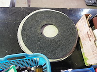 Groot lot divers materiaal - afbeelding 15 van  33