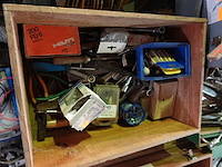 Groot lot divers materiaal - afbeelding 19 van  33