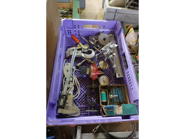 Groot lot divers materiaal - afbeelding 27 van  33