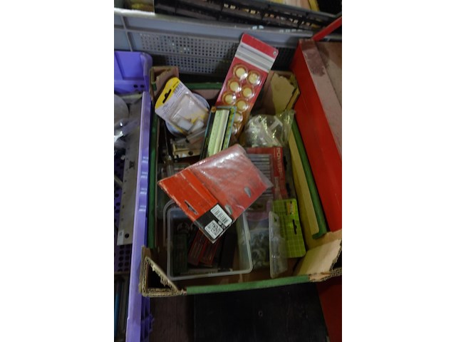 Groot lot divers materiaal - afbeelding 29 van  33