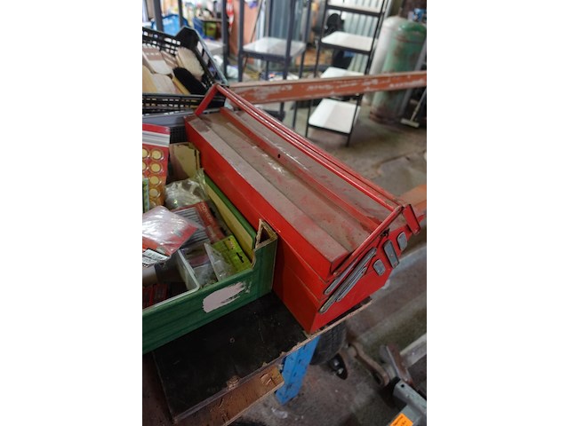 Groot lot divers materiaal - afbeelding 30 van  33