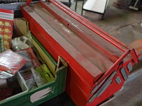 Groot lot divers materiaal - afbeelding 30 van  33