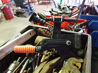 Groot lot divers materiaal - afbeelding 9 van  33