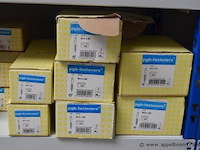 Groot lot diverse dozen diverse schroeven/pluggen - afbeelding 5 van  6