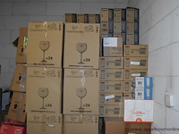 Groot lot diverse palletten inhoudend wo. glaswerk - afbeelding 2 van  5